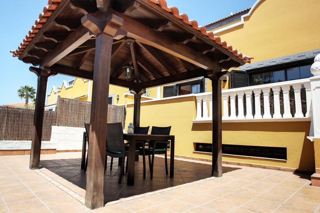 Chalet Costa Adeje Екстер'єр фото